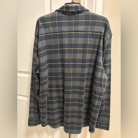 NEW FAHERTY legend sweater shirt in plaid - Picture 2 of 3